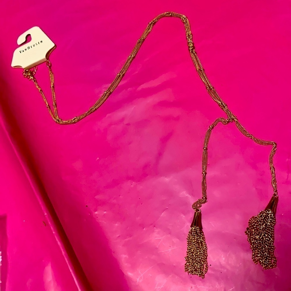 3/$20.  Van Heusen Necklace